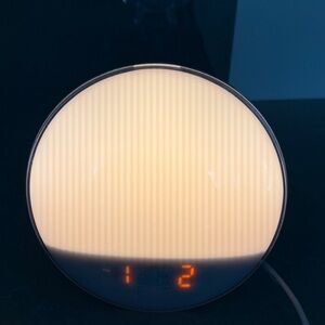 Fit port wake up alarm clock